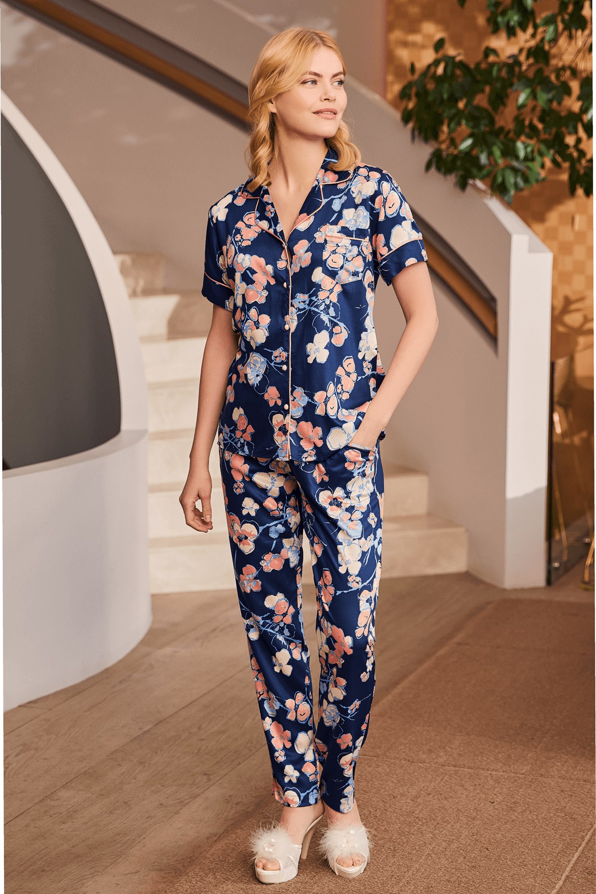  Çiçek Desenli Pijama  Bayan Takımı 5251